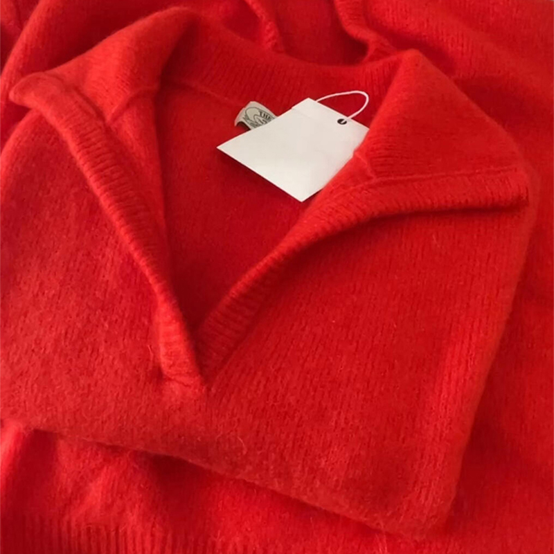 CHAO级推荐！秋冬韩系氛围感半开翻领超幼马海毛厚实柔软红色毛衣