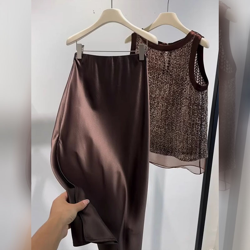小个子一整套穿搭咖色背心醋酸连衣裙休闲两件套装女2025新款夏季