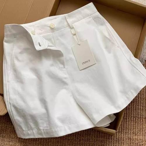 无D推荐！老钱风白色棉麻小短裤2025年夏季爆款高腰显腿长a型裤子