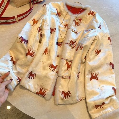 新中式国风印花外套2025年冬季新款女时尚复古盘扣拼接长袖棉服