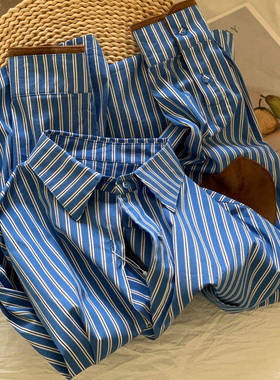 深圳南油轻奢高端货~蓝白条纹翻领衬衫2025年秋冬百搭减龄上衣
