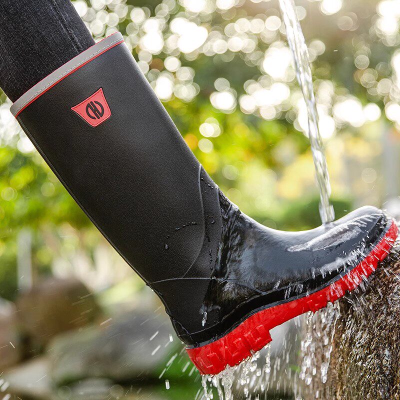 日本进口雨鞋男款士高筒四季雨靴防水鞋女款轻便防滑钓鱼厨房胶鞋