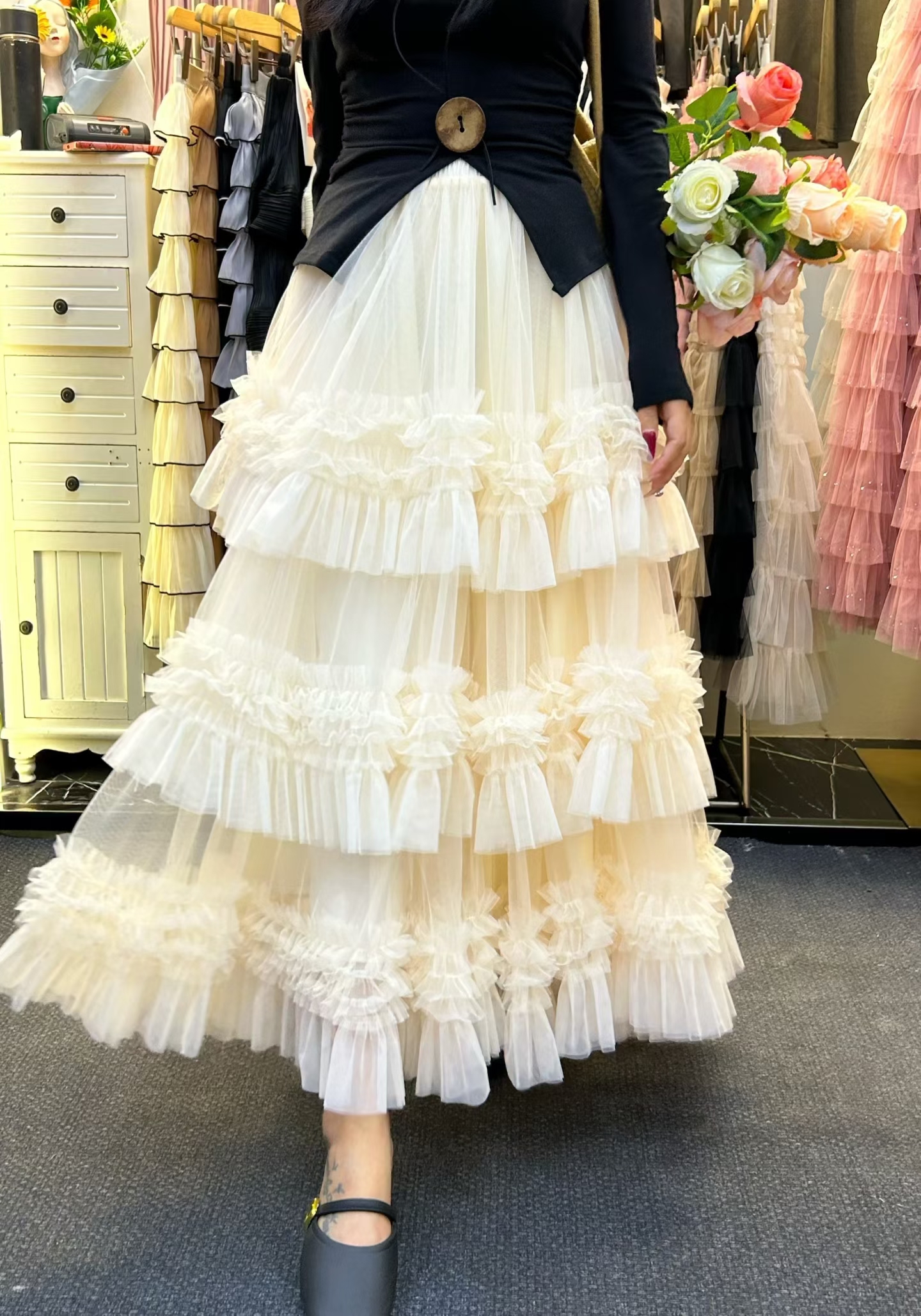 蓬蓬裙秋冬韩版淑女型蛋糕裙2025年新款高货女士设计感半身裙