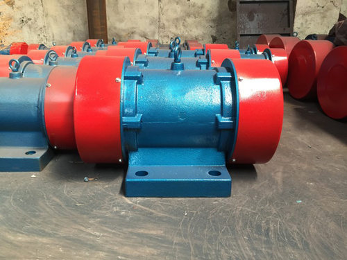 VB-50234-W 振动电机 2.25KW 380V 50KN宏达三相异步4级震打器