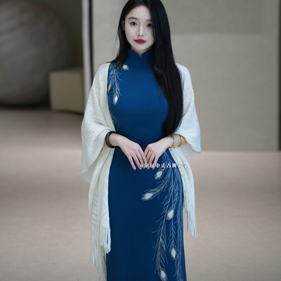 【尔尔古典美学】原创复古新中式刺绣旗袍【白孔雀】秋季修身