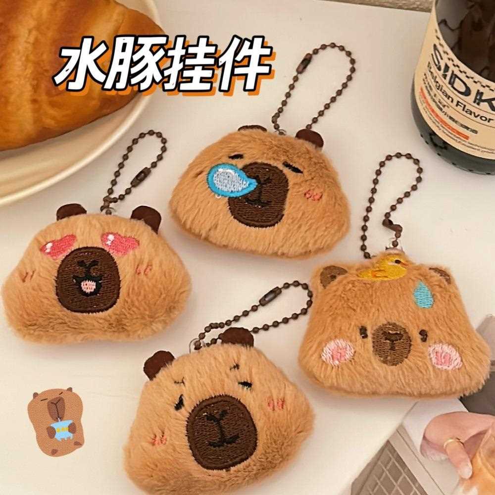可爱创意豚豚公仔挂件胸针少女百搭毛绒挂坠情侣包包装饰别针挂饰
