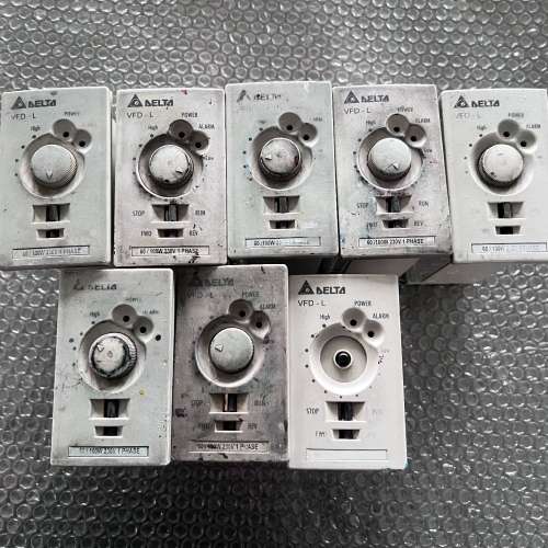 台达变频器VFD001L21A，输入电压200-240V，输议价