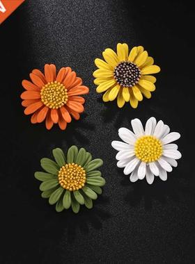 Vintge Flowers Brooches Fshion Elegnt Enmel Pins Csul
