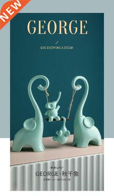 A Family of Four Elephants Ornaments Housewarming Gift