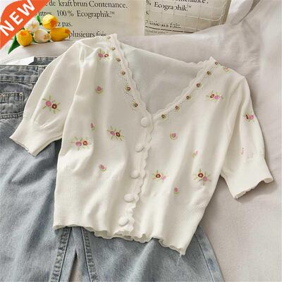 Korean Faion 2020 Retro Sweet Embroidered Flowers Knitted