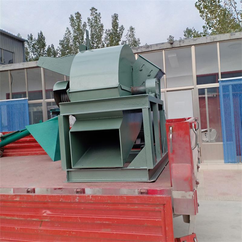 玉米芯树枝秸秆破碎机 多功能边角料打粉机 移动木材粉碎机