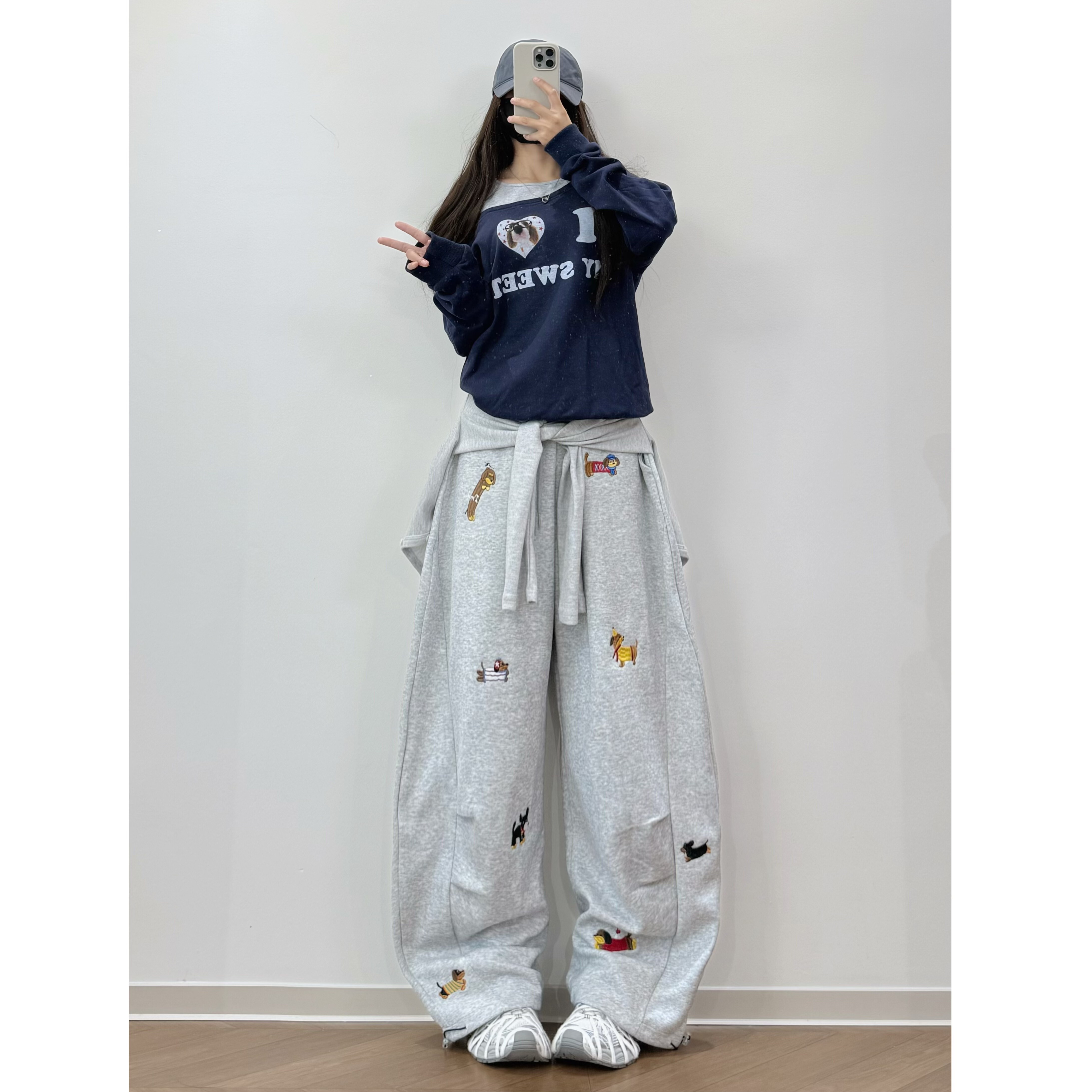 XXBUNI 秋冬跳舞穿搭女灰色腊肠狗刺绣休闲裤女弯刀裤宽松阔腿裤,女装/女士精品,休闲裤,淘宝优惠券,粉丝福利购,淘宝优惠卷