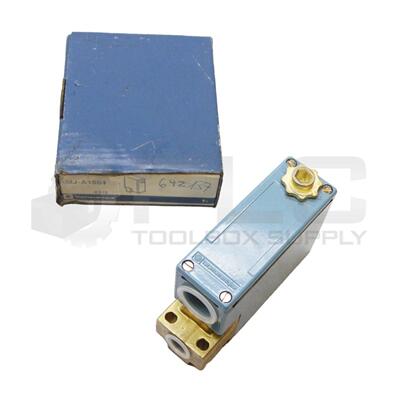原装供应TELEMECANIQUE XMJ-A1604 压力传感器 2320PSI 8913