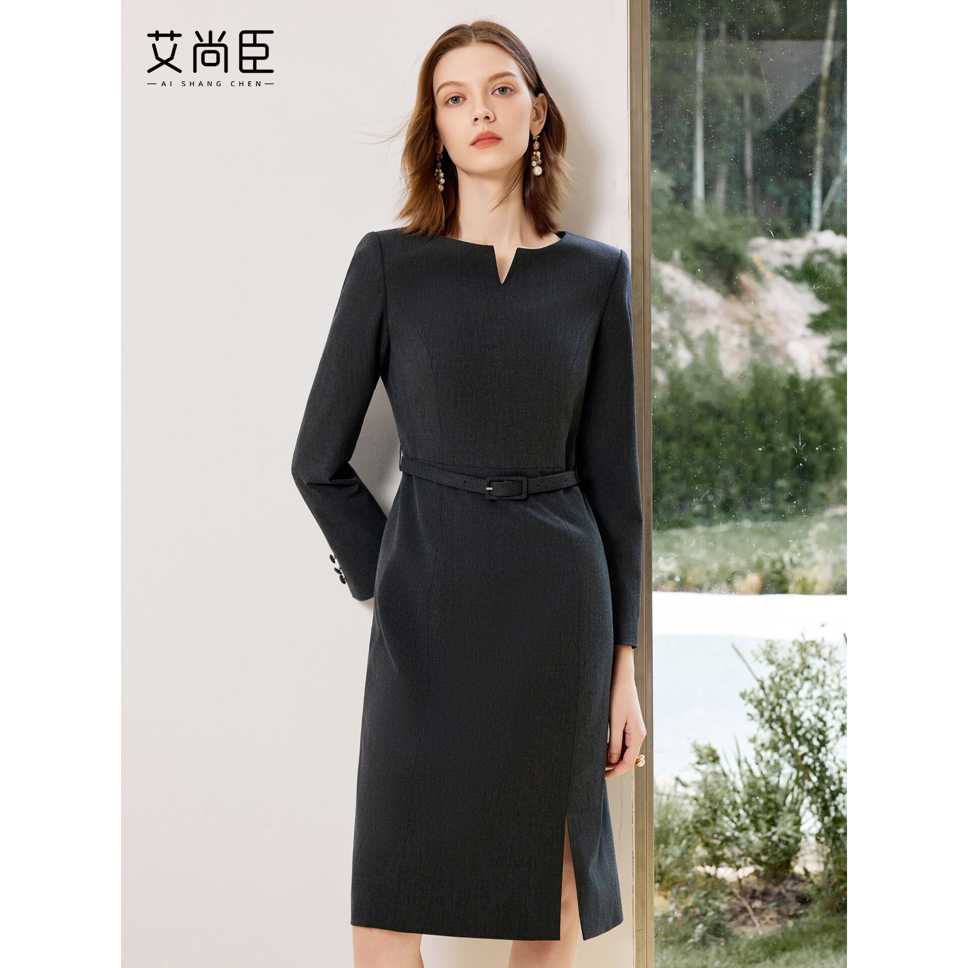 艾尚臣深灰色气质连衣裙女高级感早秋收腰职业套裙气质女神范正装
