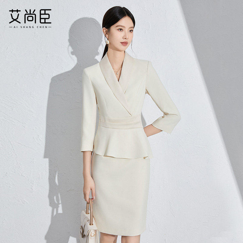 气质职业连衣裙高端2026秋季新款通勤女装教师正式场合轻奢工作服
