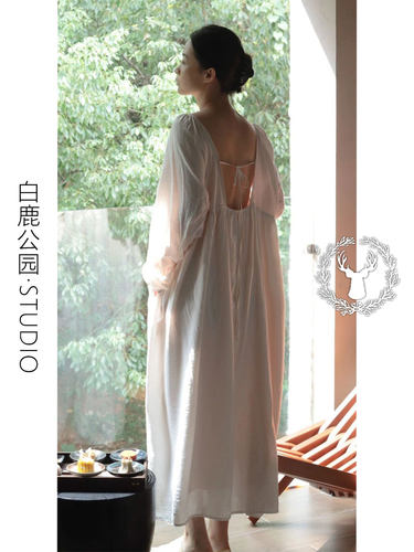 海边度假风露背长袖连衣裙女夏季