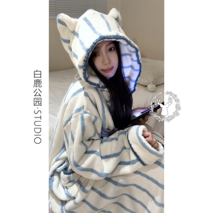 ins韩系可爱条纹连帽珊瑚绒睡衣女冬季 可外穿家居服睡袍 2025新款