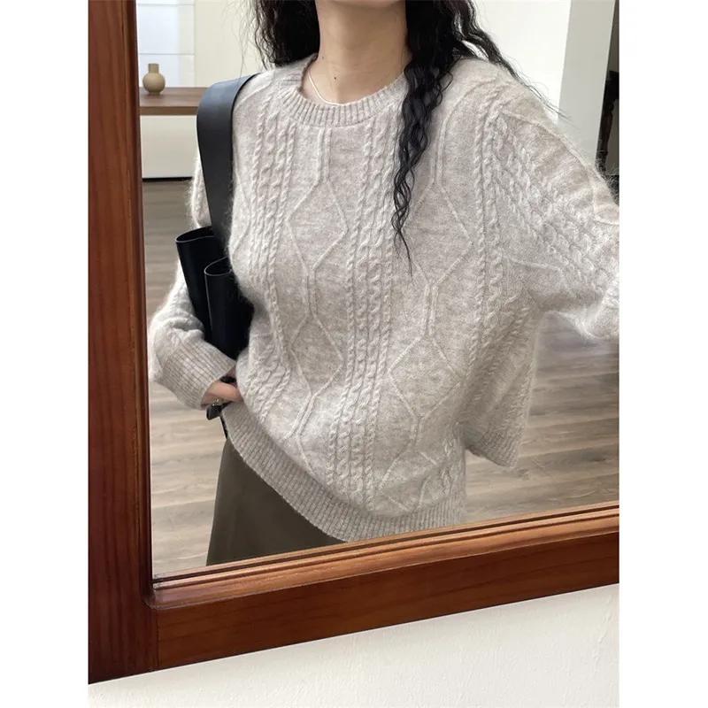 复古麻花毛衣女装2025秋季新款设计感后背绑带宽松套头羊毛衫圆领