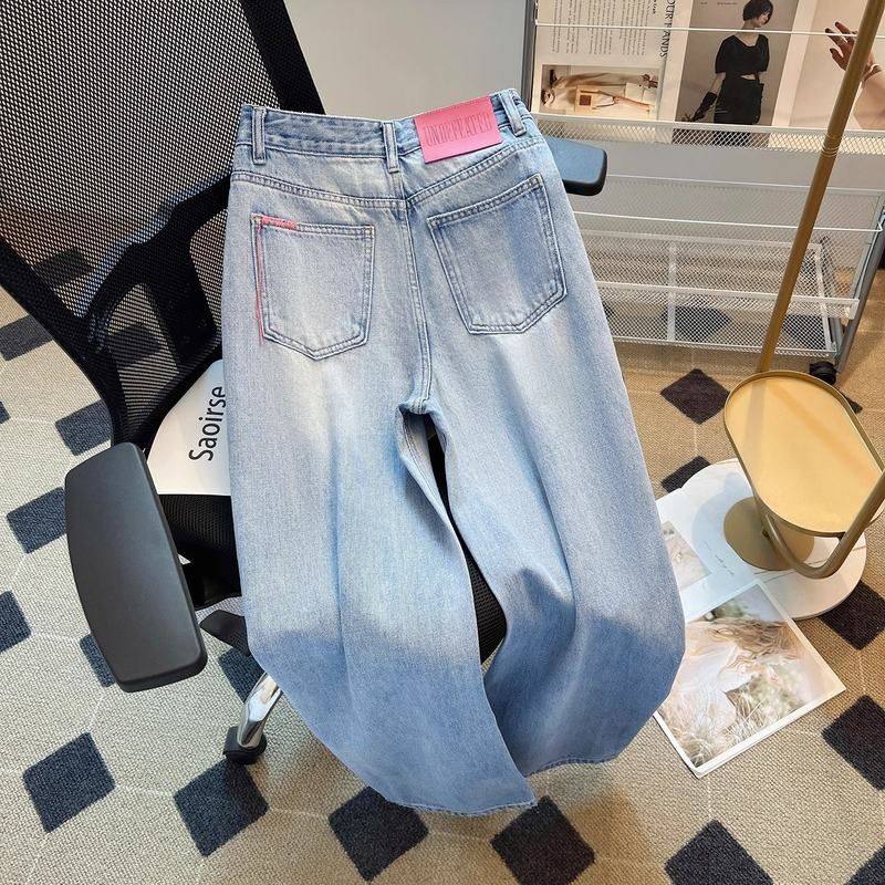 浅蓝色宽松直筒牛仔裤女2024春季新款高腰显瘦垂感阔腿裤子ins潮
