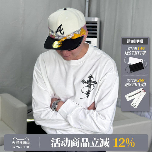 SmallTownKid黑白十字架长袖T恤