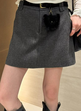 2025新款显瘦高腰毛呢a字半身裙女秋冬气质百搭棕色磨毛包臀短裙