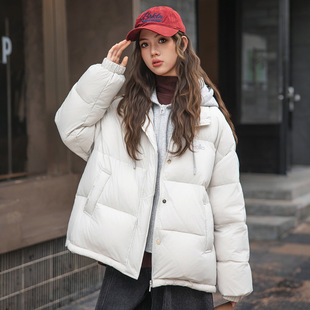 7961女大童秋冬季加绒加厚羽绒服新款初中学生宽松休闲连帽外套潮