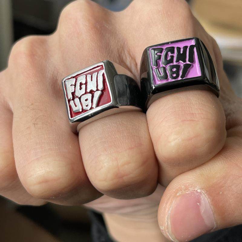 “经典logo”美式复古青年运动双色滑板戒指,模玩/动漫/周边/娃圈三坑/桌游,动漫手表/项链/饰品,淘宝优惠券,粉丝福利购,淘宝优惠卷