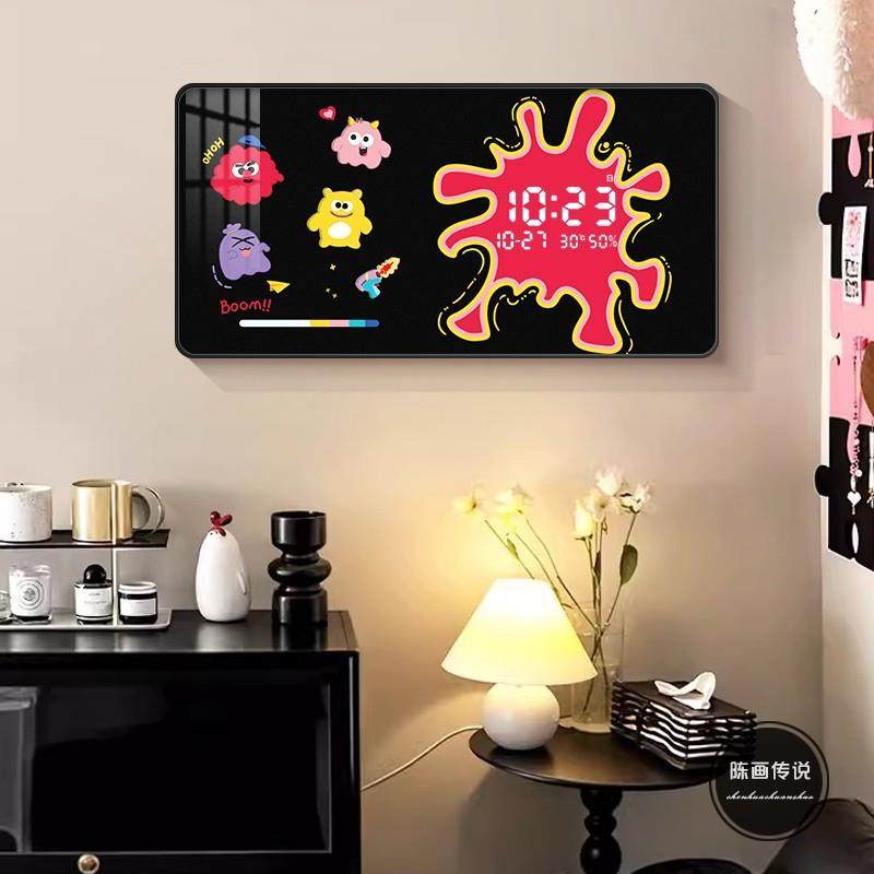 多巴胺电子钟表挂钟餐厅装饰画2024新款雷达感应数显客厅挂墙时钟