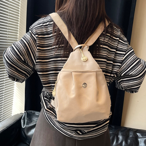 简约女通勤旅行轻便大容量三用包