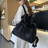 束口双肩包大容量女多功能旅行背包单肩托特包包小众设计感妈咪包