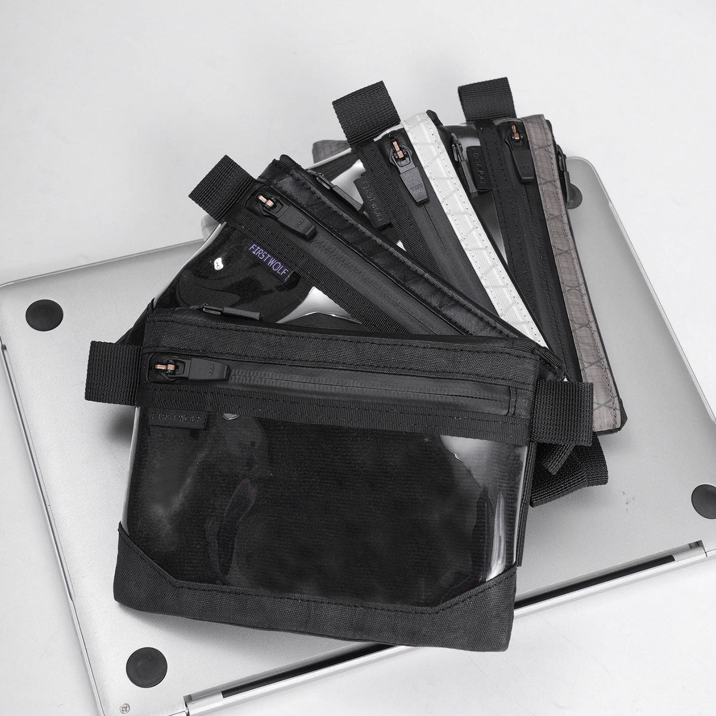 鱼沉透明机能痛包二次元收纳包