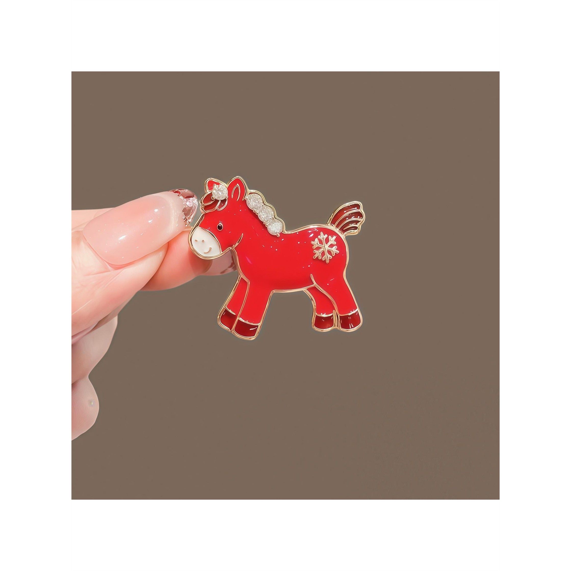 本命年锁死~红色小马胸针