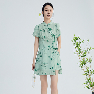 鲁思蒂新中式国风印花短袖衬衫2024新款女夏季设计感小众套头上衣