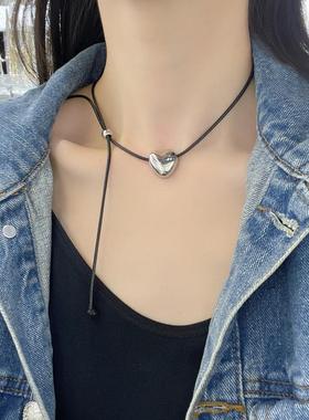 金属爱心皮革项链女韩国小众设计复古个性百搭气质网红颈链锁骨