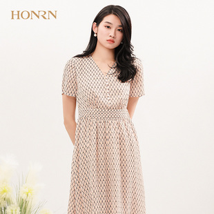 HONRN/红人气质修身显瘦v领裙子短袖收腰遮肚子减龄a字连衣裙女夏