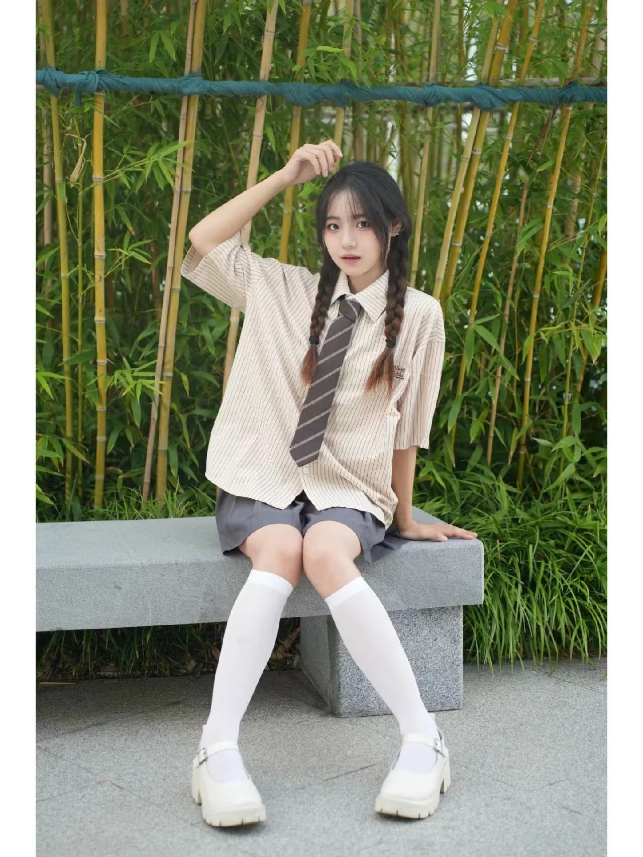 空穴来风减龄衬衣条纹短袖衬衫