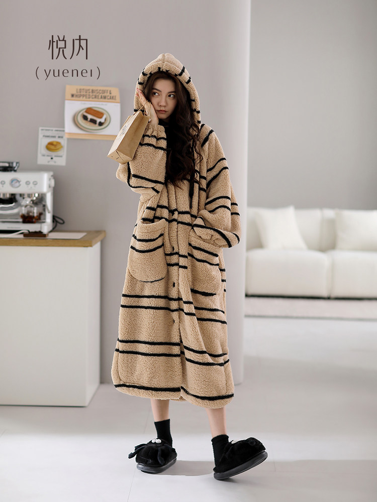 月内女式睡衣秋冬睡衣冬季加厚绒衬里珊瑚绒长条纹家居服
