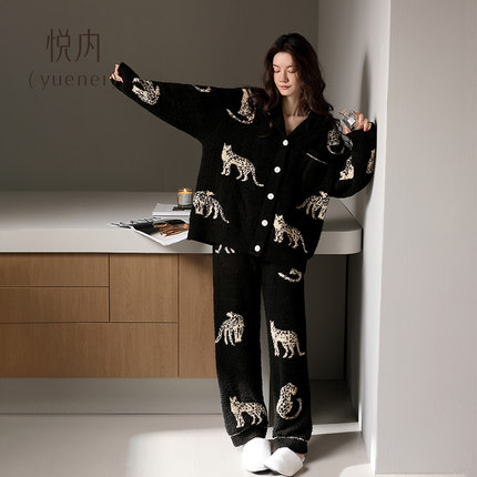 悦内半边绒睡衣女秋冬季冬款珊瑚绒加绒加厚家居服保暖黑色老钱风