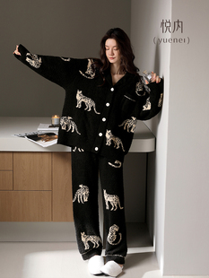 悦内半边绒睡衣女秋冬季冬款珊瑚绒加绒加厚家居服保暖黑色老钱风