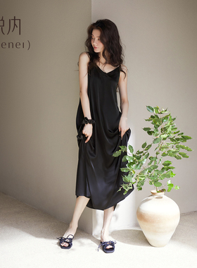 悦内带胸垫睡裙女款睡衣夏季冰丝绸性感吊带裙夏款长款黑色高级感