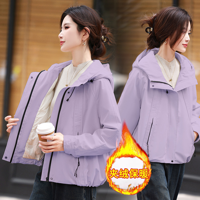 高级感羽绒服女短款秋冬2025新款流行小个子时尚减龄连帽外套