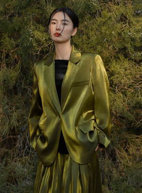 wuxian无线人鱼姬绿色西装外套女真丝缎面西服流光宽松上衣秋冬新