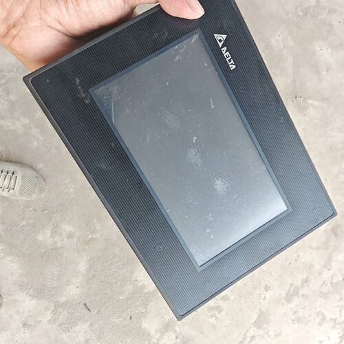 可维修台达触摸屏DOP-BO7S411议价