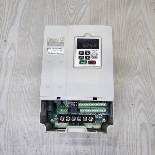 可维修安达VCD1000变频器 7.5kw/380v 安达变议价