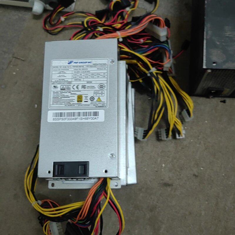 可维修全汉FSP300-60FAG 300W台式机电源,14针+4议价