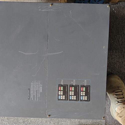 可维修变频器XLTP600T-75KY-4议价