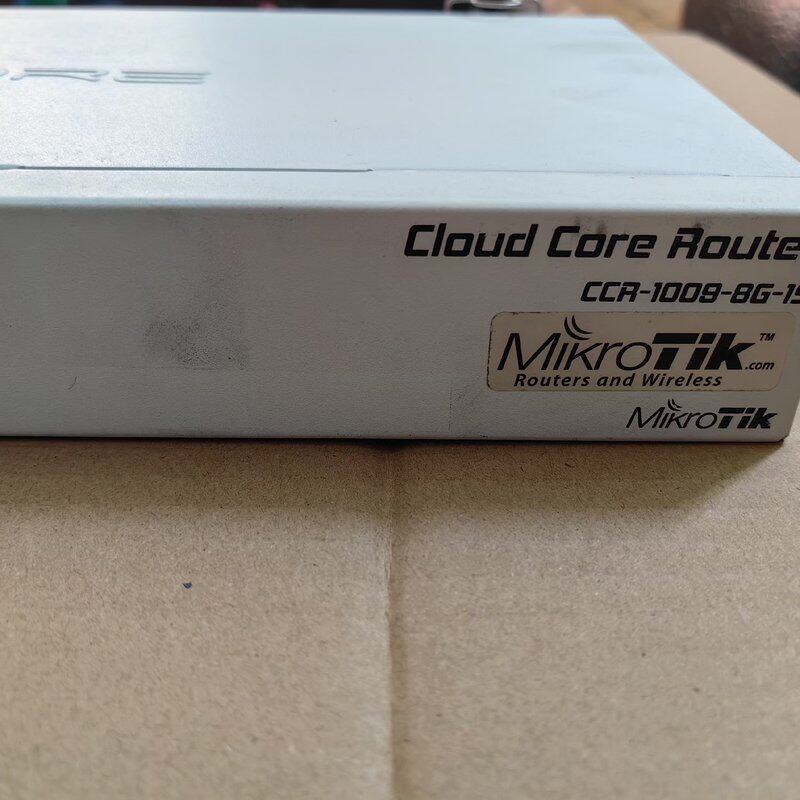 可维修MikroTik CCR1009-8G-1S 高性能路由器议价