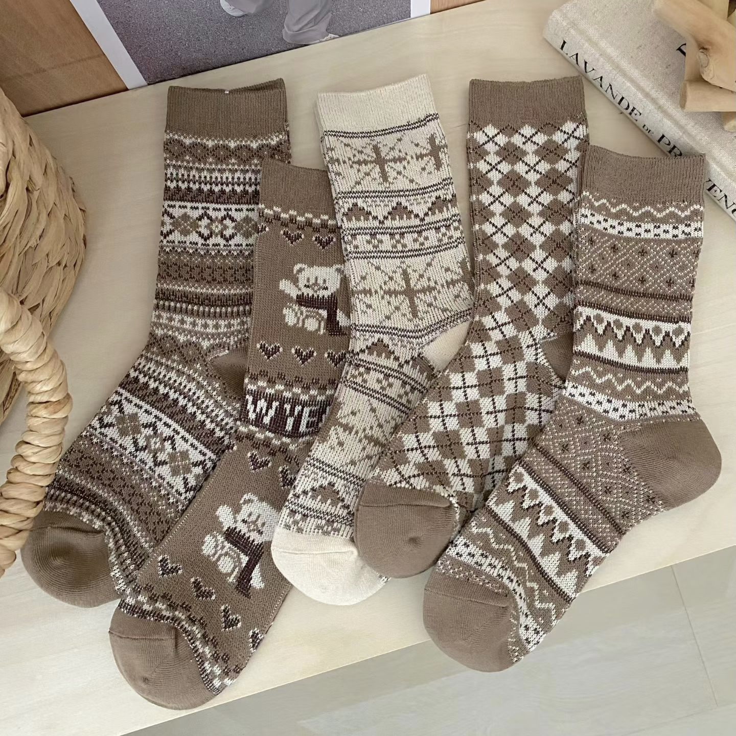 双针双路袜子女高筒袜秋冬款