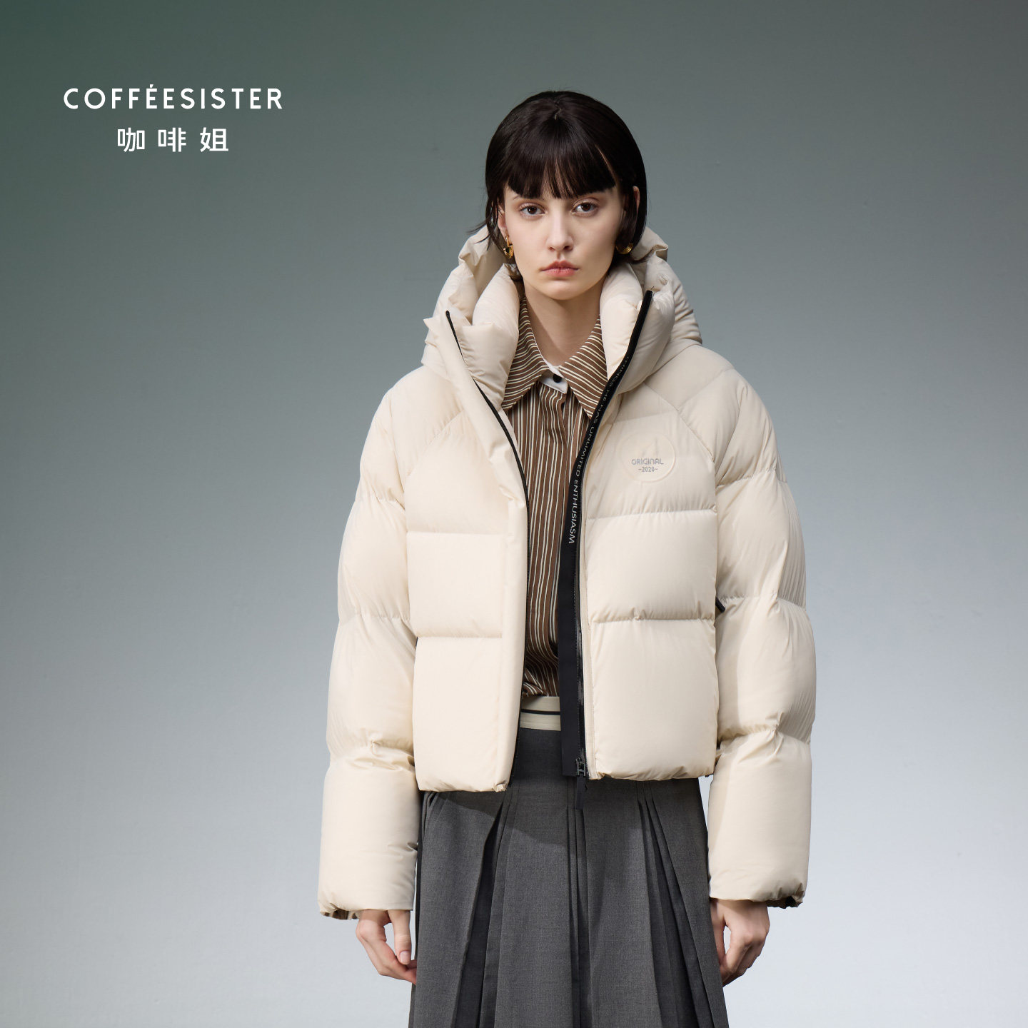 欧货短款O型撞色鹅绒服