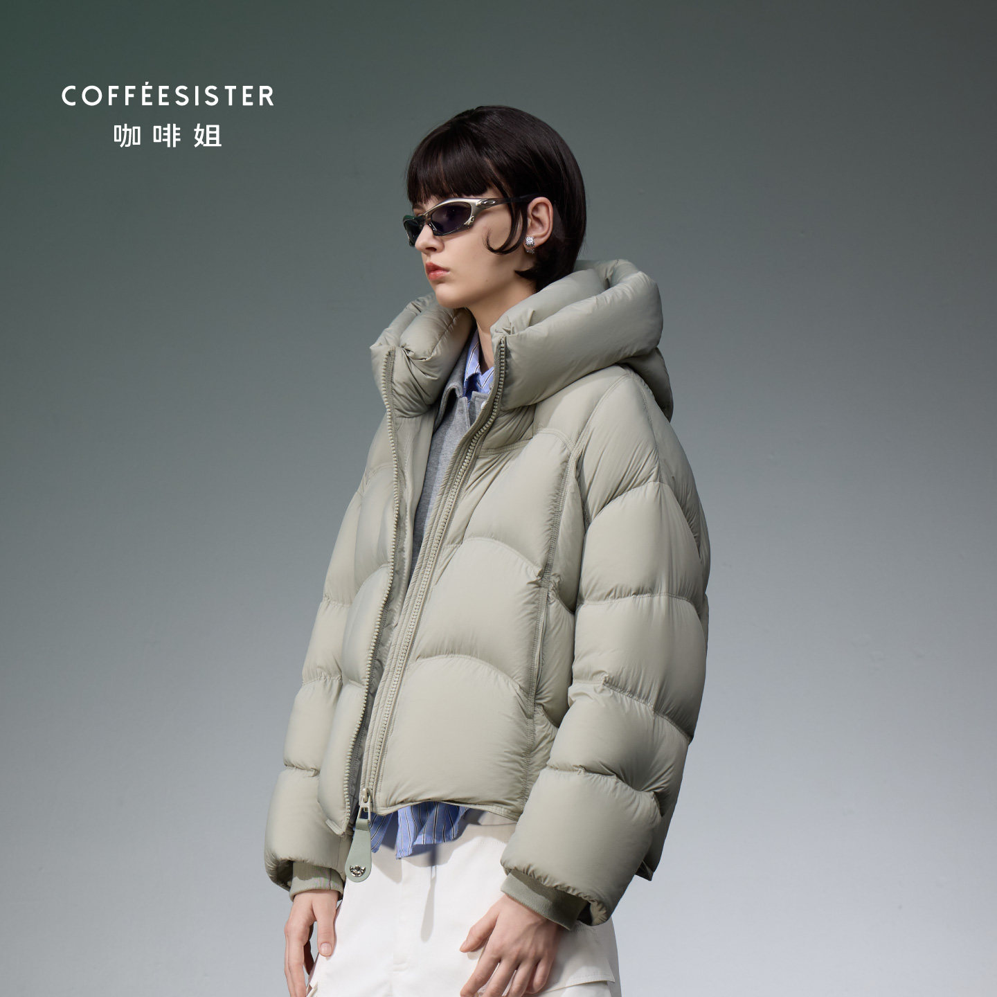 欧货短款O型连帽鹅绒服